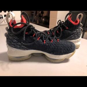 Boys Lebron James basketball shoes